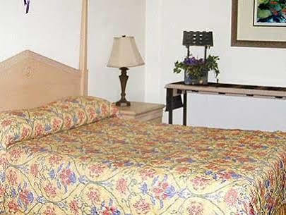 Stockton Travelers Motel Dış mekan fotoğraf